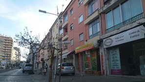 Front of property - Mary Apartments (Almada)