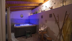 Unclassified image, 5 of 22, button - Holiday House (Senj)