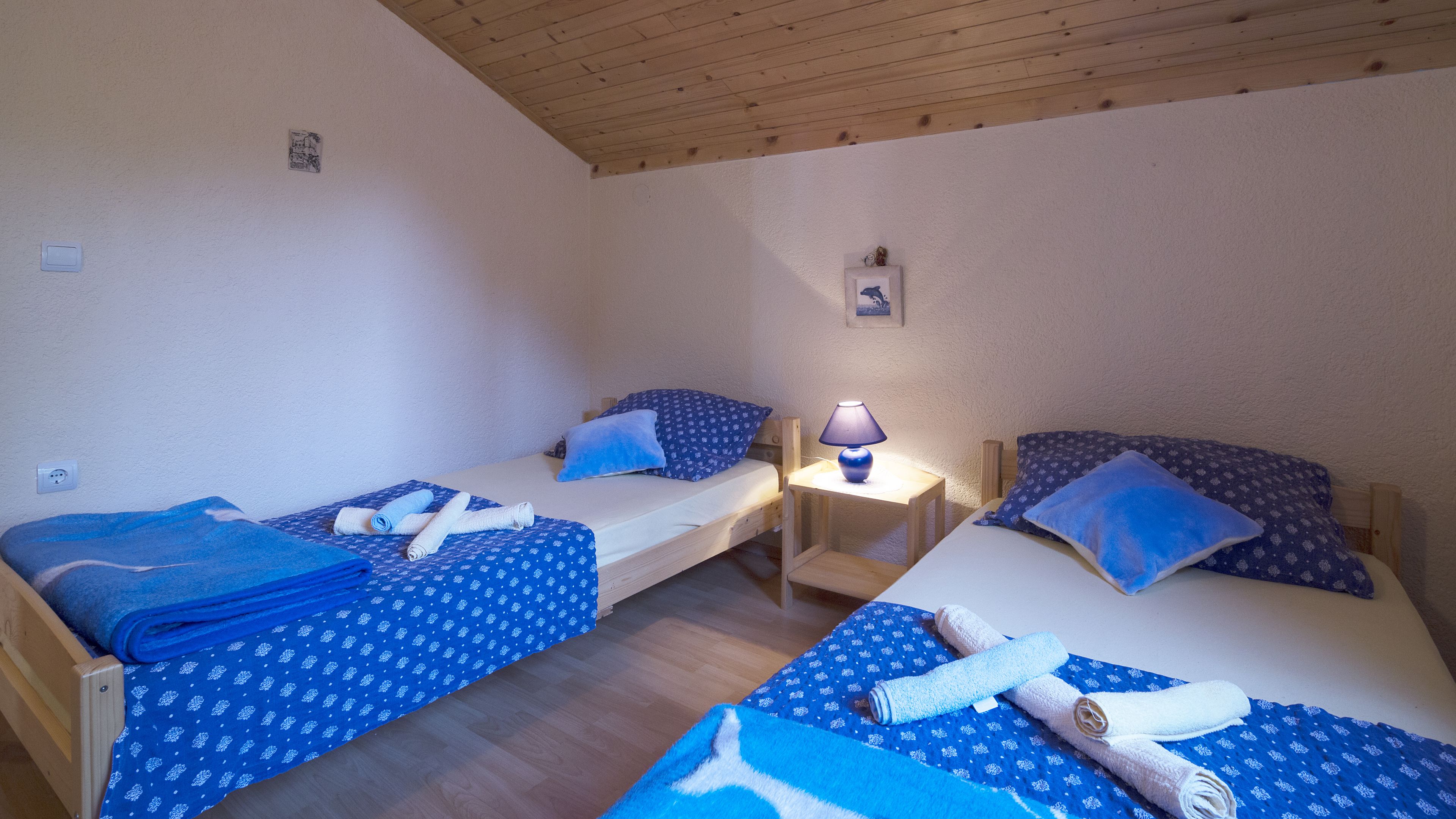 House with Jacuzzi | 3 bedrooms, free WiFi, bed sheets