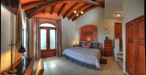 ห้องพัก, เตียงคิงไซส์ 1 เตียง, ปลอดบุหรี่ | ตู้นิรภัยในห้องพัก, โต๊ะทำงาน, เตารีด/โต๊ะรีดผ้า, Wi-Fi ฟรี