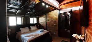 Individually furnished, blackout drapes, free WiFi, bed sheets - Posada La Serena (Villa de Leyva)