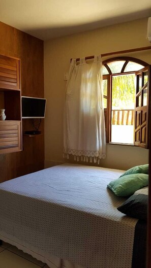 Casa, 2 quartos, no piso térreo | Wi-Fi de cortesia, roupa de cama