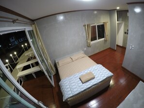 Standard Double Room | Balcony view - Bua Villa (Pathio)