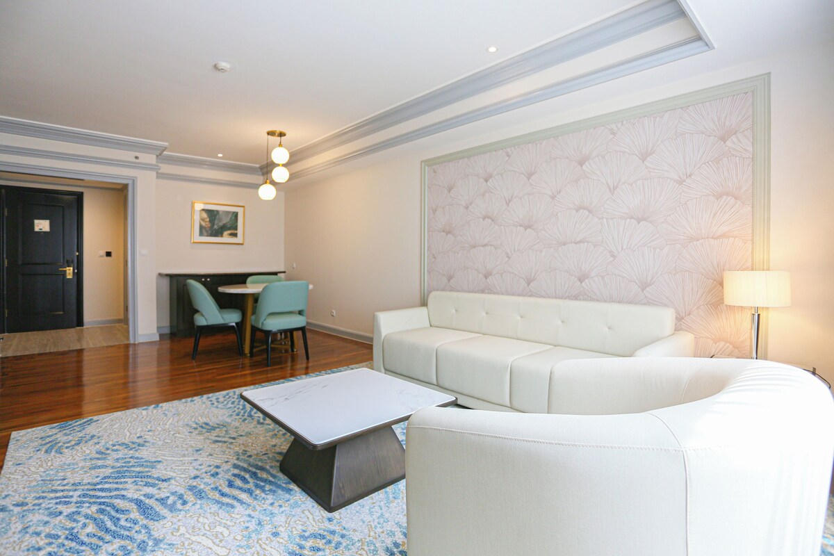 Suite, 2 Bedrooms, Non Smoking | Living area | LED TV