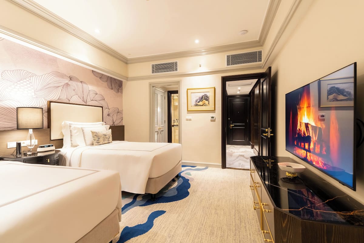 The Casablanca Suite | Literie de qualité, coffre-fort, bureau, lit de bébé (gratuit)