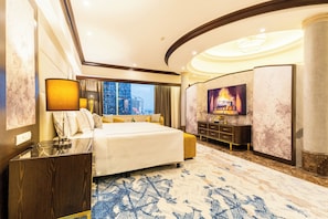Ropa de cama de alta calidad y minibar
