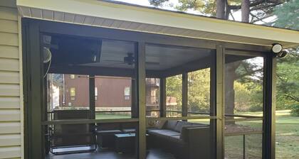 5 Bedroom house in Toftrees in private setting on golf course