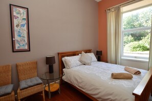 3 Schlafzimmer, Bügeleisen/Bügelbrett, WLAN, Bettwäsche