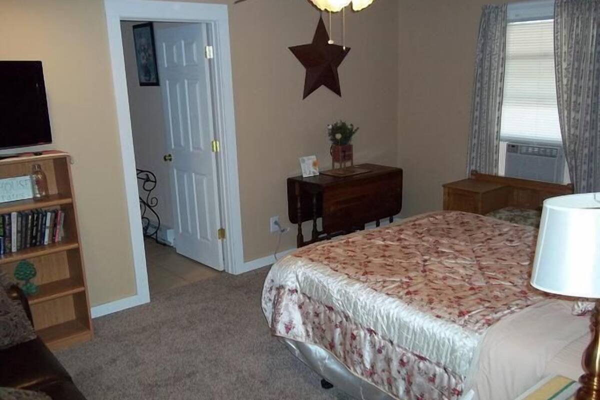 Double Room, Ensuite (The Vineyard)