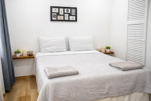 2 camere, una cassaforte in camera, Wi-Fi gratuito, lenzuola