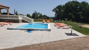 Piscine extérieure