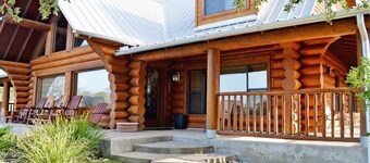 Group Getaway! 5BR+Loft•Pool•Near Lake LBJ