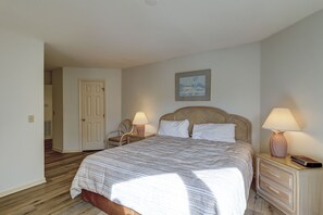 2 slaapkamers, een strijkplank/strijkijzer, internet, beddengoed