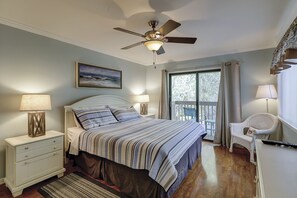2 bedrooms, iron/ironing board, Internet, bed sheets