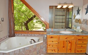 Bathtub, hair dryer, towels