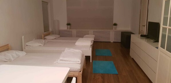 House, 2 Queen Beds, Non Smoking