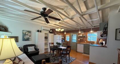 Cozy Waterfront Cottage | Full Kitchen + Fun