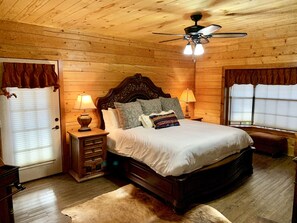 5 bedrooms, iron/ironing board, free WiFi, bed sheets