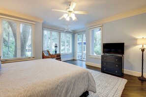 7 Schlafzimmer, Bügeleisen/Bügelbrett, Internetzugang, Bettwäsche