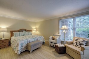 2 habitaciones, tabla de planchar con plancha, internet y ropa de cama 