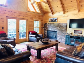 TV, fireplace, DVD player