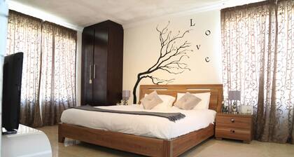Denver Echo- Executive Guest House