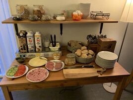 Desayuno para llevar todos los días (con cargo)