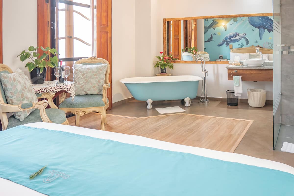 Luxury Room | Premium bedding, down comforters, Select Comfort beds, in-room safe