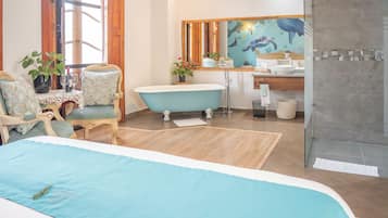 Luxury Room | Premium bedding, down comforters, Select Comfort beds, in-room safe