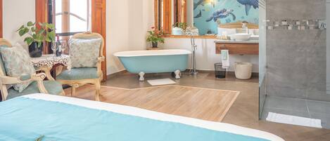 Luxury Room | Premium bedding, down duvets, Select Comfort beds, in-room safe