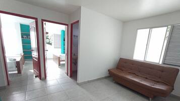 Habitación cuádruple superior, varias camas, accesible para personas con discapacidad, no fumadores | Wifi gratis y ropa de cama
