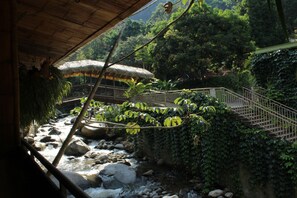 Exterior - Hostería Río Escondido (San Jerónimo)