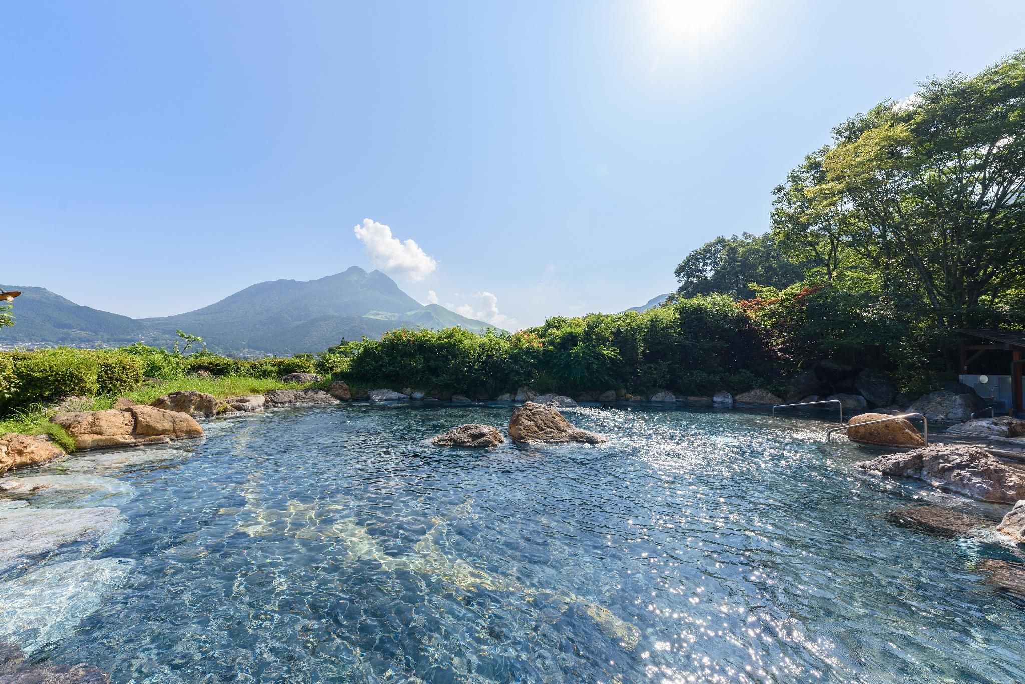 泳池