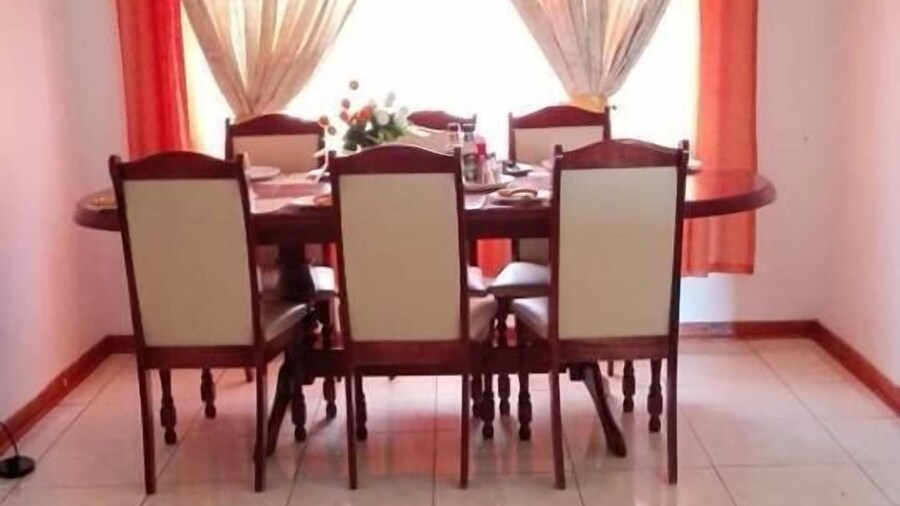 Rest Shade Bed And Breakfast