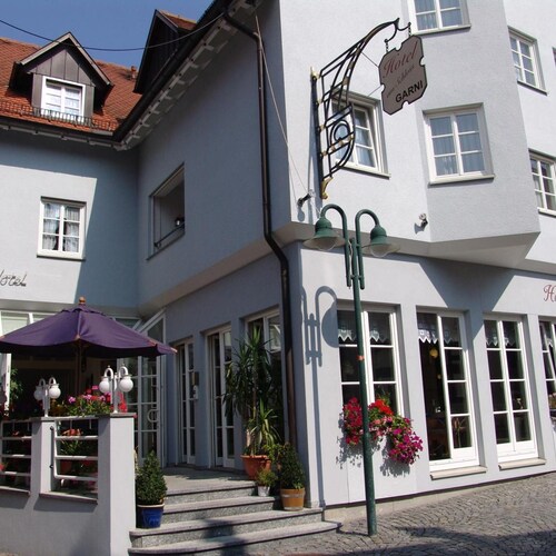 Schloss, AM Neuenstein