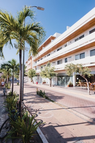 Fachada de la propiedad. Antera Hotel & Residences