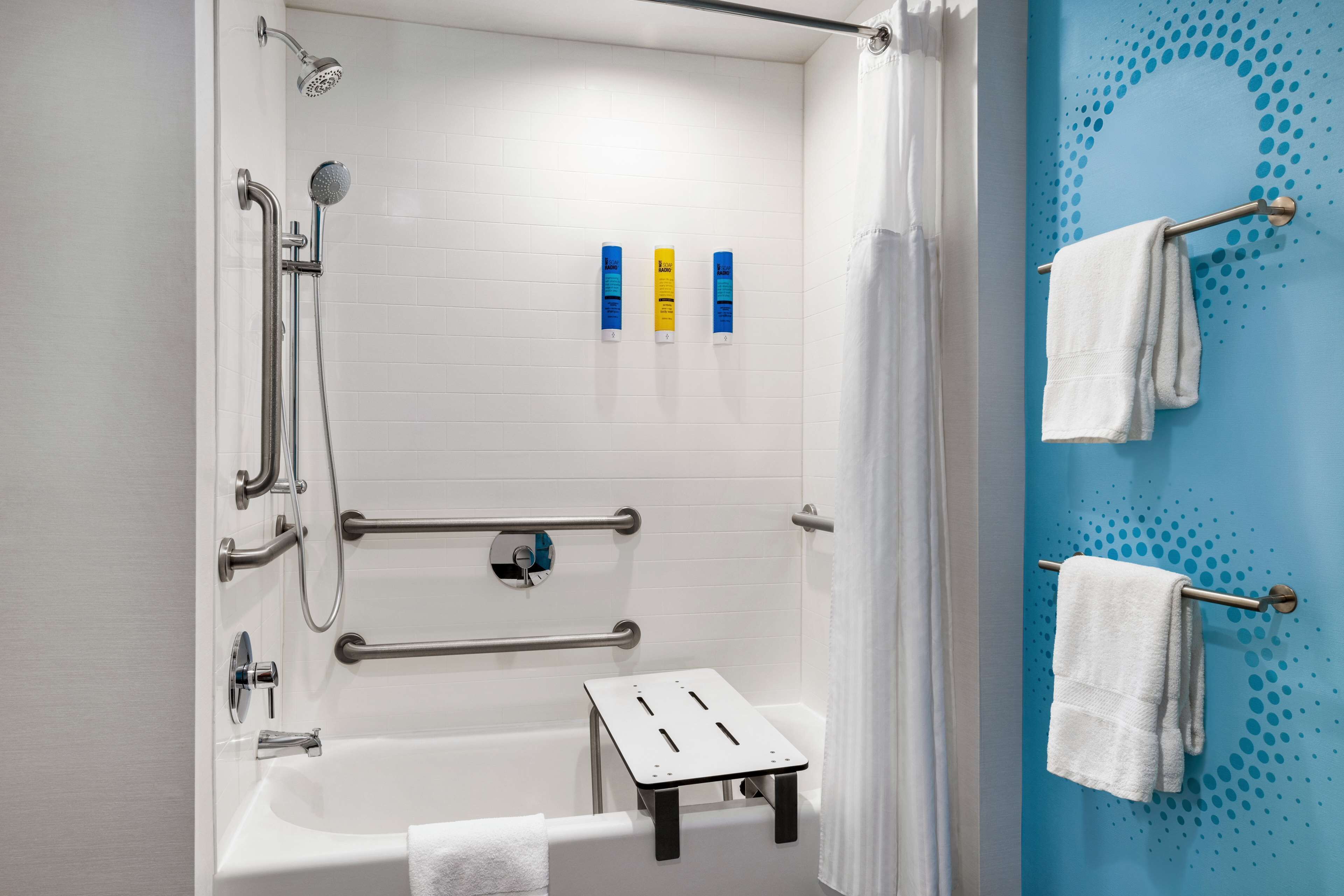 shower, free toiletries, hair dryer, towels