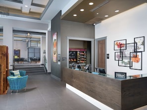 Snack bar
