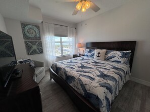 3 bedrooms, iron/ironing board, travel cot, free WiFi