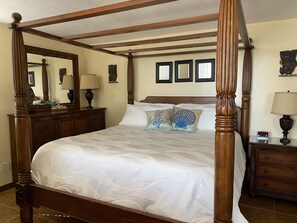 1 chambre, fer et planche à repasser, draps fournis