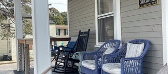 Come to Camden Cottage for your Best Vacation Evah!