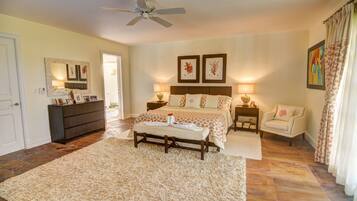 5 bedrooms, desk, iron/ironing board, free WiFi