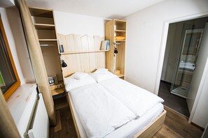 2 chambres, coffre-fort, lit de bébé portatif, Wi-Fi