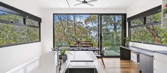 Lorne Hiatus - Perfect Location, WIFI