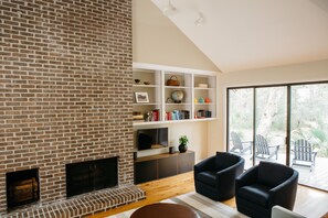 Interior - Bungalow on Seabrook Island (Seabrook island)