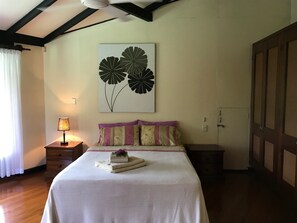 3 عدّة غرف نوم ومكتب ومكواة/لوح كي وواي فاي مجانًا