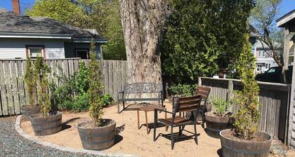 Cozy Studio Southwest Harborin sydämessä - minuuttien päässä Acadiasta