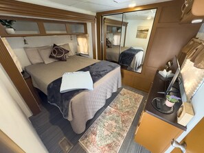 1 bedroom, Internet, bed sheets