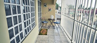 Salinas House (WIFI) - Fully Redecorated!