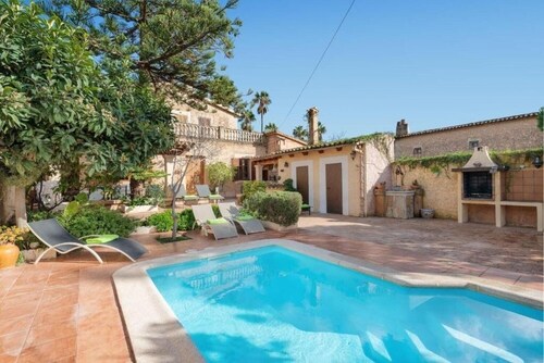 MALLORQUINA HAUS IN PALMA mit Garten, Pool und Grill